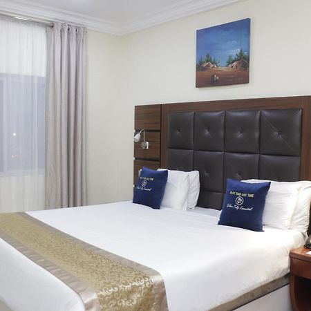 Golden Tulip Hotel- Evergreen Port Harcourt Exterior foto